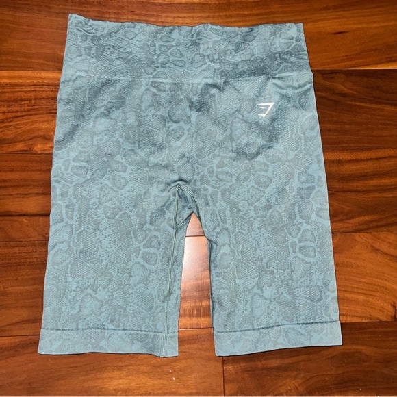 Gymshark Adapt Animal Shorts - Picture 1 of 3